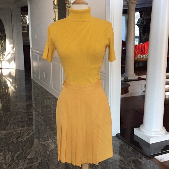 Liz Claiborne Suits - Picture 4 of 8